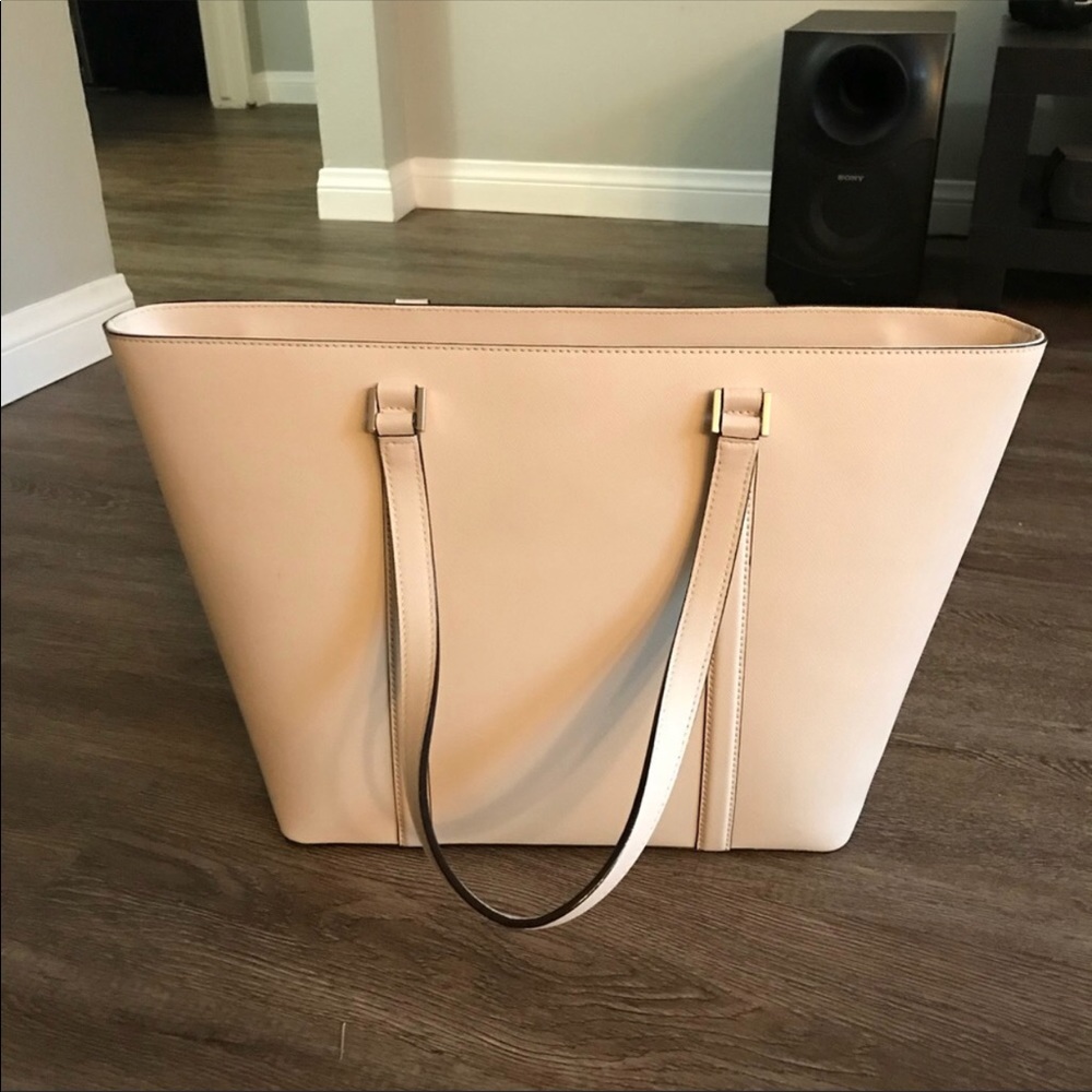 Sold - Picture 2 of 3